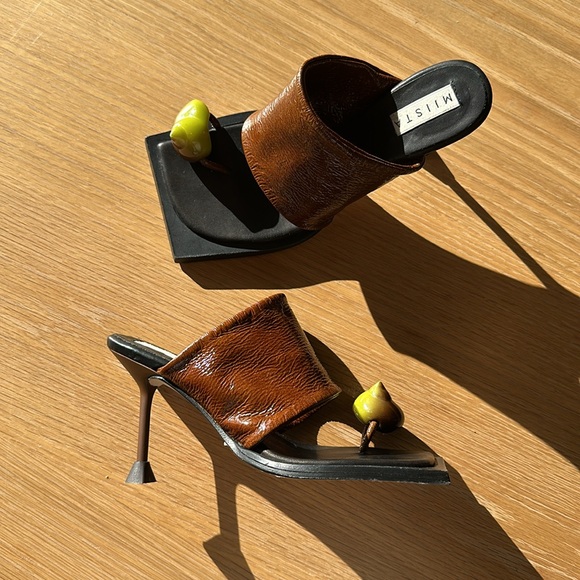 Miista shell heels. Mencia Brown Sandals - Picture 4 of 6